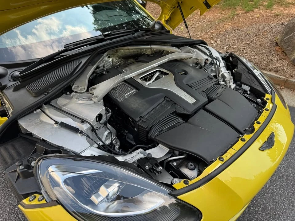 2021 Aston Martin DBX - Image 17 of 20