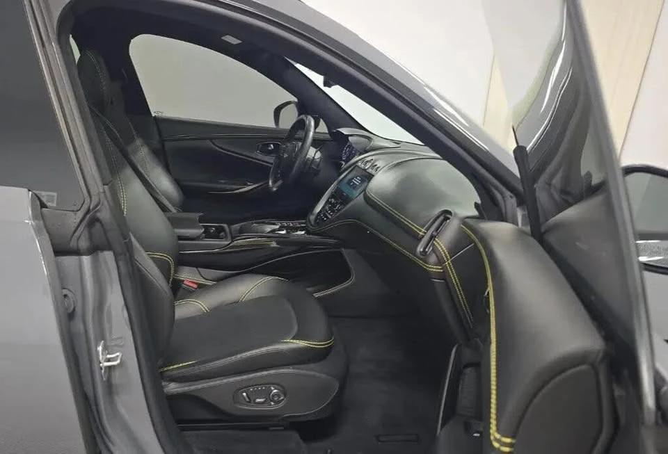 2021 Aston Martin DBX - Image 7 of 8