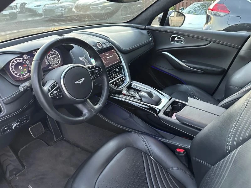 2021 Aston Martin DBX - Image 8 of 17