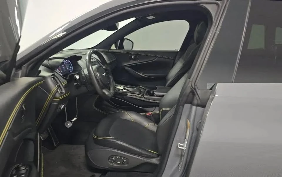 2021 Aston Martin DBX - Image 8 of 8