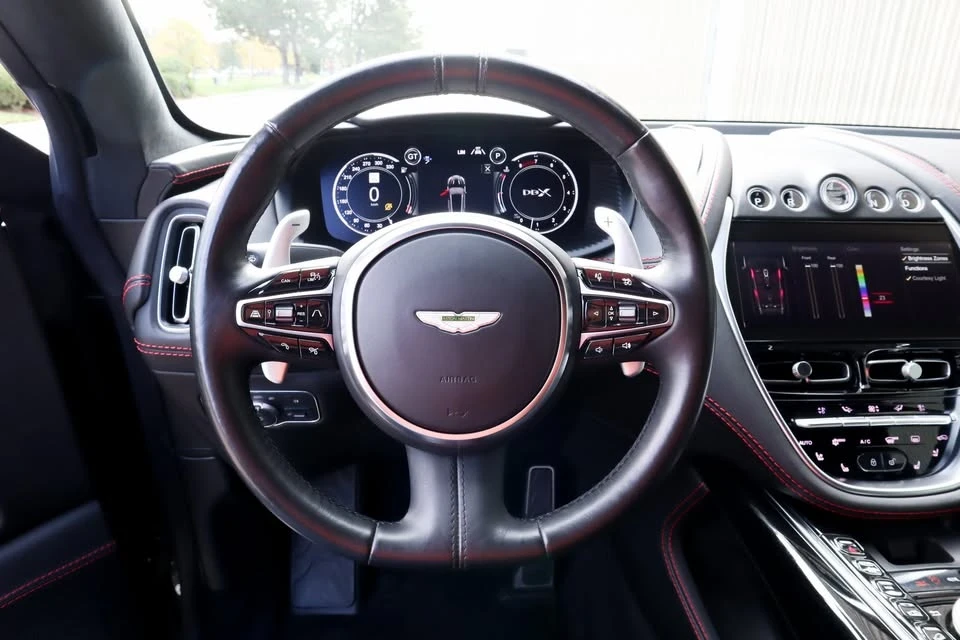 2021 Aston Martin DBX - Image 15 of 20