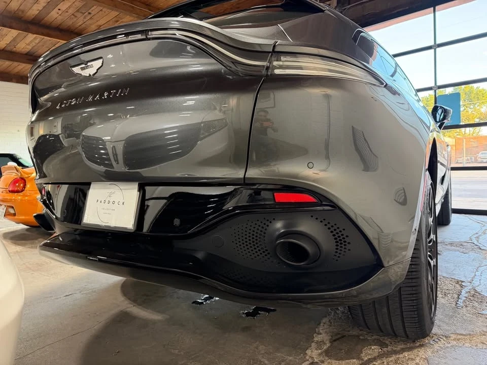 2021 Aston Martin DBX - Image 17 of 20