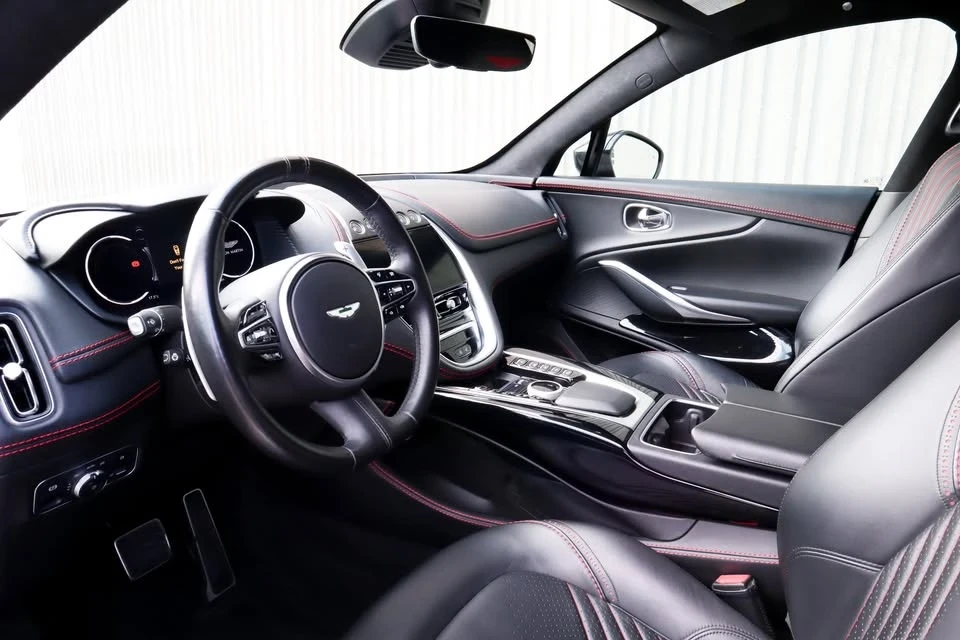 2021 Aston Martin DBX - Image 8 of 20