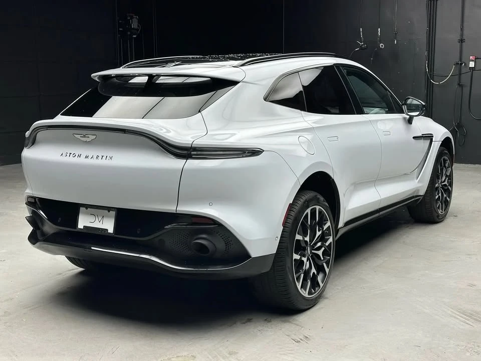 2021 Aston Martin DBX - Image 5 of 19