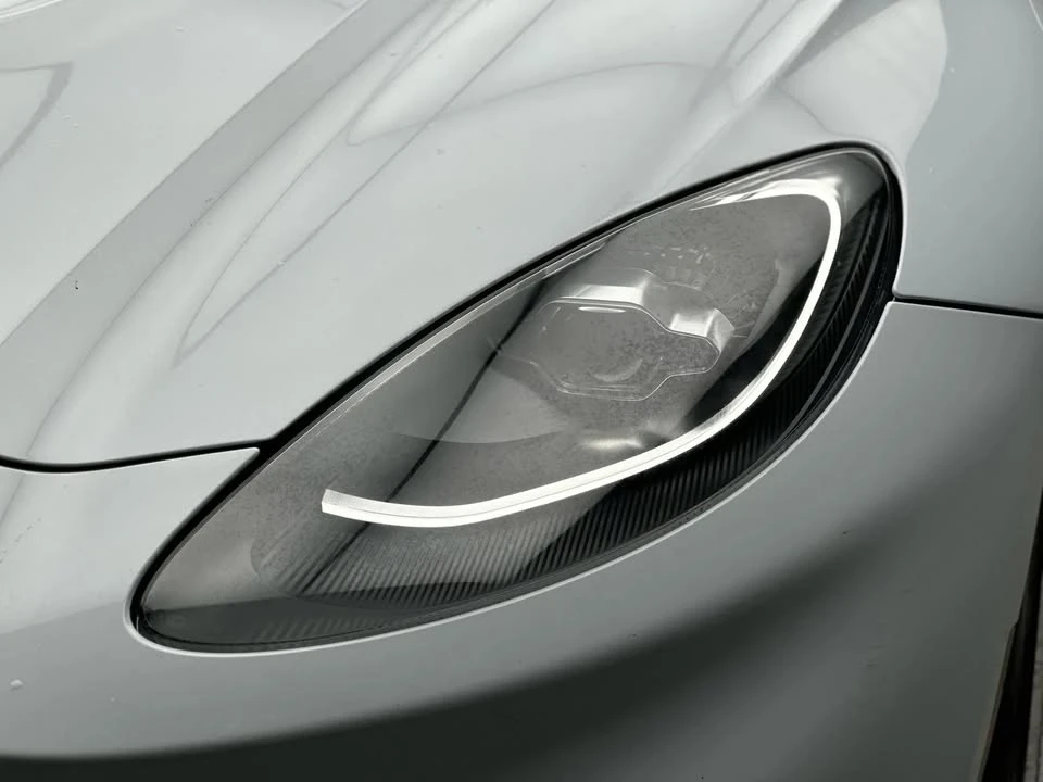 2021 Aston Martin DBX - Image 9 of 19