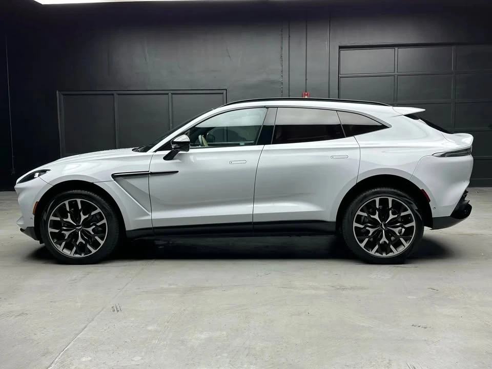 2021 Aston Martin DBX - Image 2 of 19