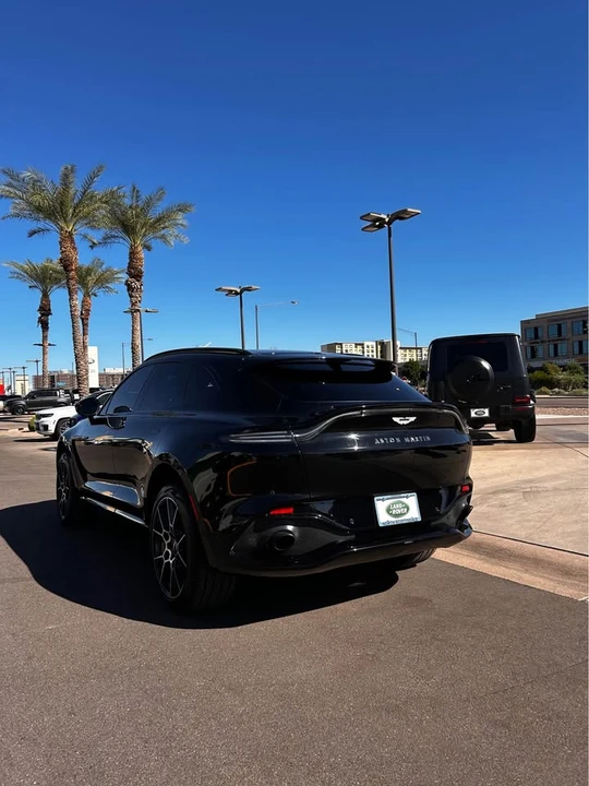 2021 Aston Martin DBX - Image 4 of 11