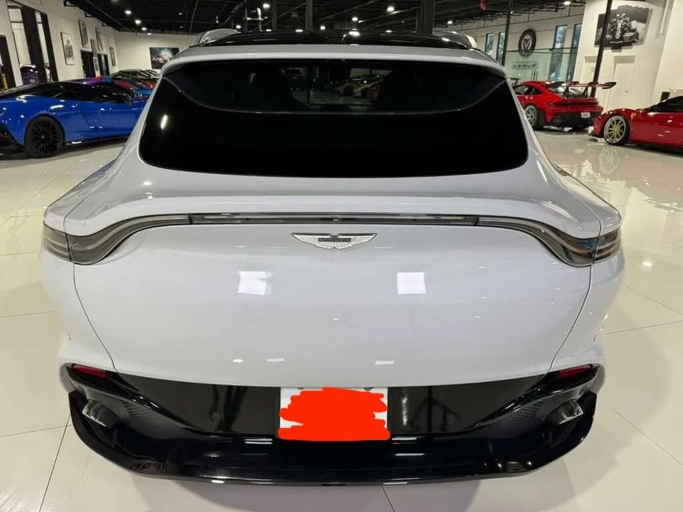 2021 Aston Martin DBX - Image 4 of 18