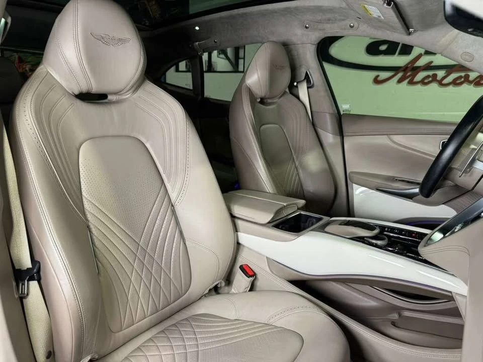 2021 Aston Martin DBX - Image 10 of 18