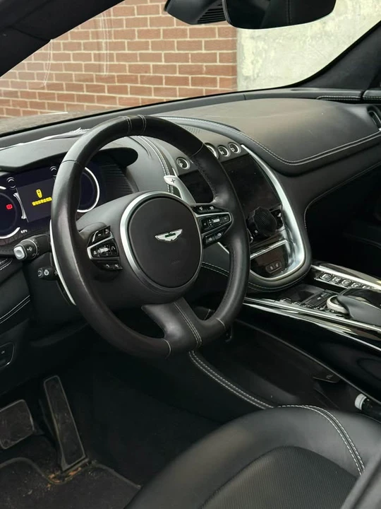 2021 Aston Martin DBX - Image 5 of 5