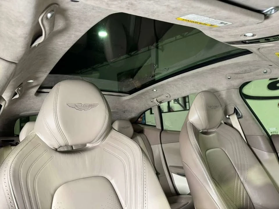 2021 Aston Martin DBX - Image 12 of 18