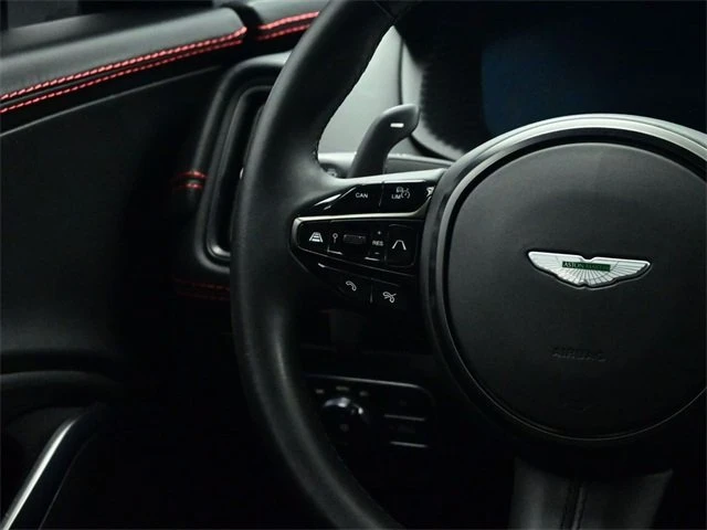 2021 Aston Martin DBX - Image 9 of 20