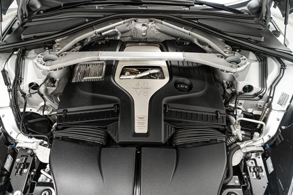 2021 Aston Martin DBX - Image 12 of 20