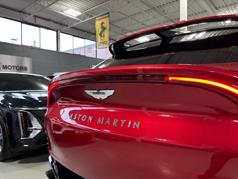 2021 Aston Martin DBX - Image 9 of 20