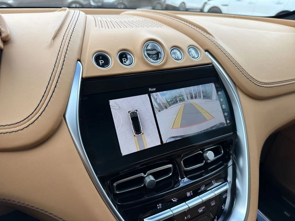 2021 Aston Martin DBX - Image 11 of 20