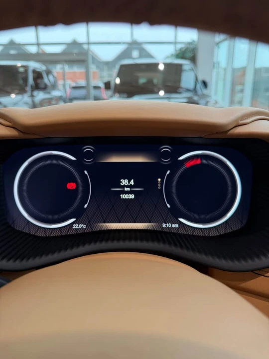 2021 Aston Martin DBX - Image 14 of 15