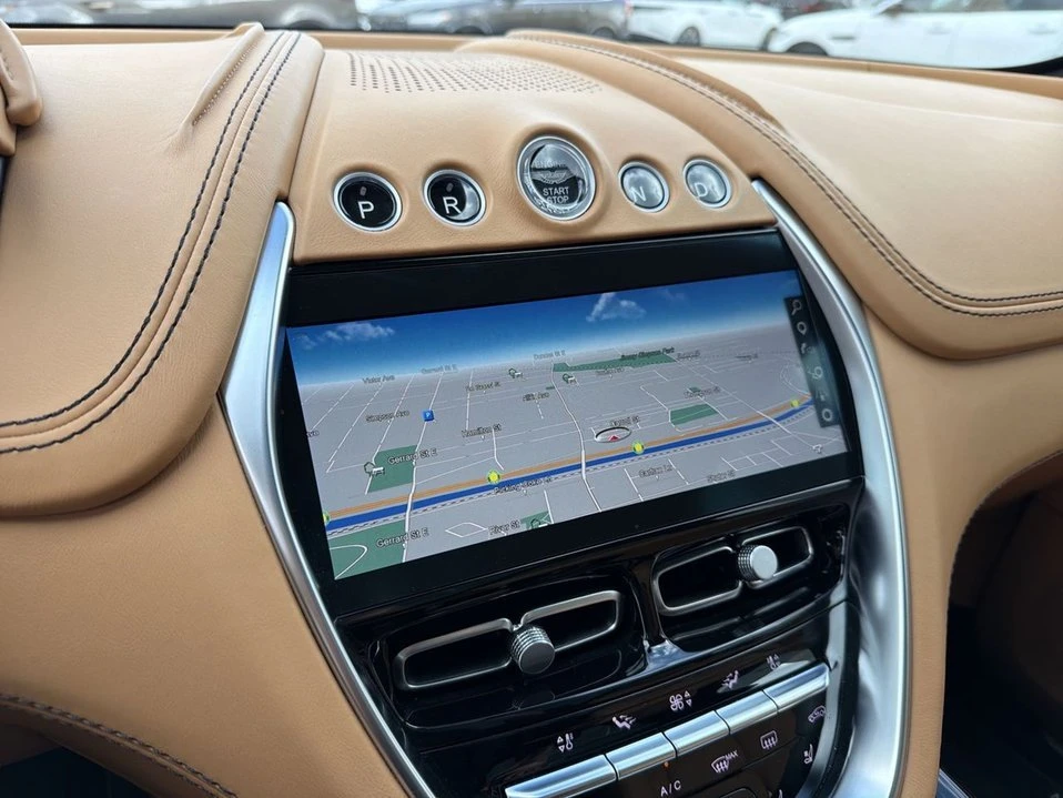 2021 Aston Martin DBX - Image 12 of 20
