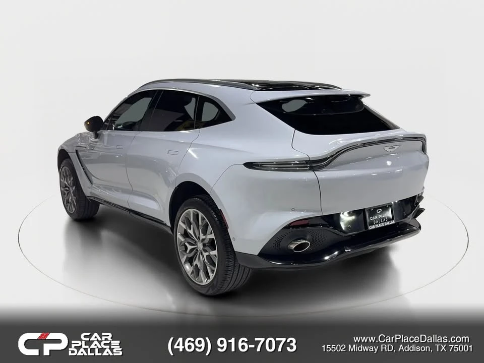 2021 Aston Martin DBX - Image 8 of 19
