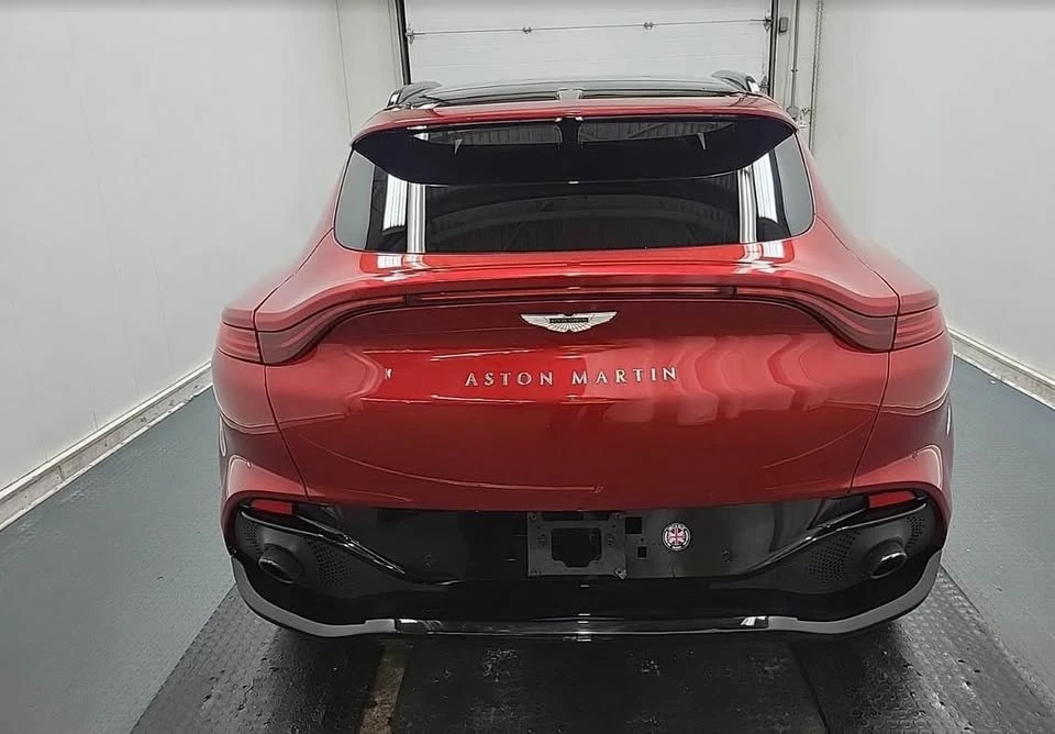 2021 Aston Martin DBX - Image 4 of 5