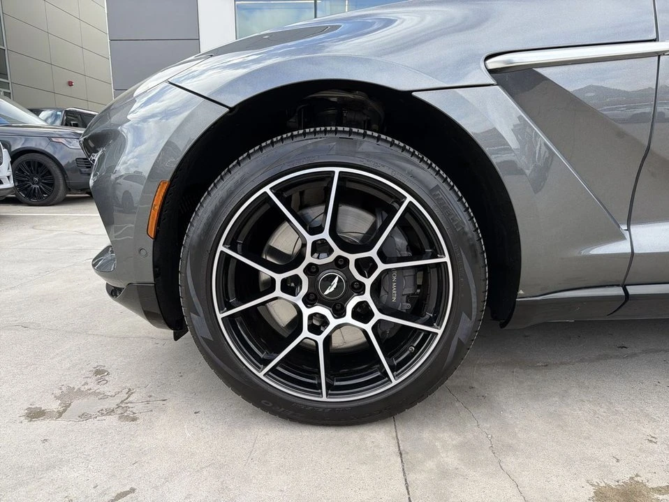 2021 Aston Martin DBX - Image 4 of 20