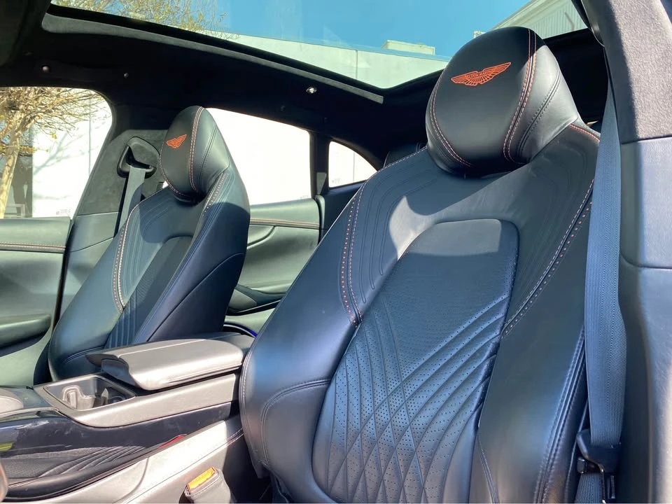 2021 Aston Martin DBX - Image 10 of 17