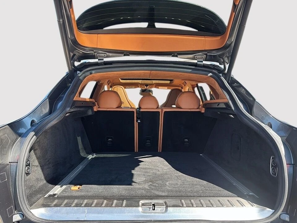 2021 Aston Martin DBX - Image 9 of 20