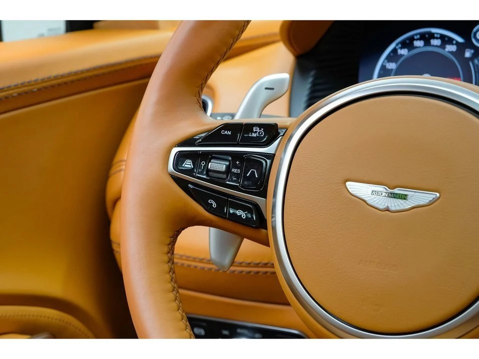 2021 Aston Martin DBX - Image 13 of 20