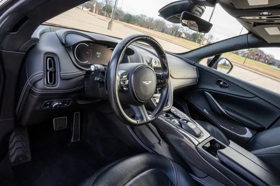 2021 Aston Martin DBX - Image 6 of 16