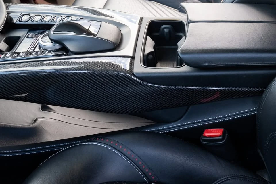 2021 Aston Martin DBX - Image 12 of 15