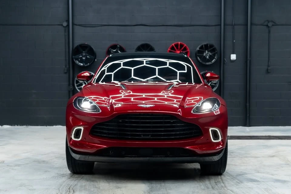 2021 Aston Martin DBX - Image 4 of 15