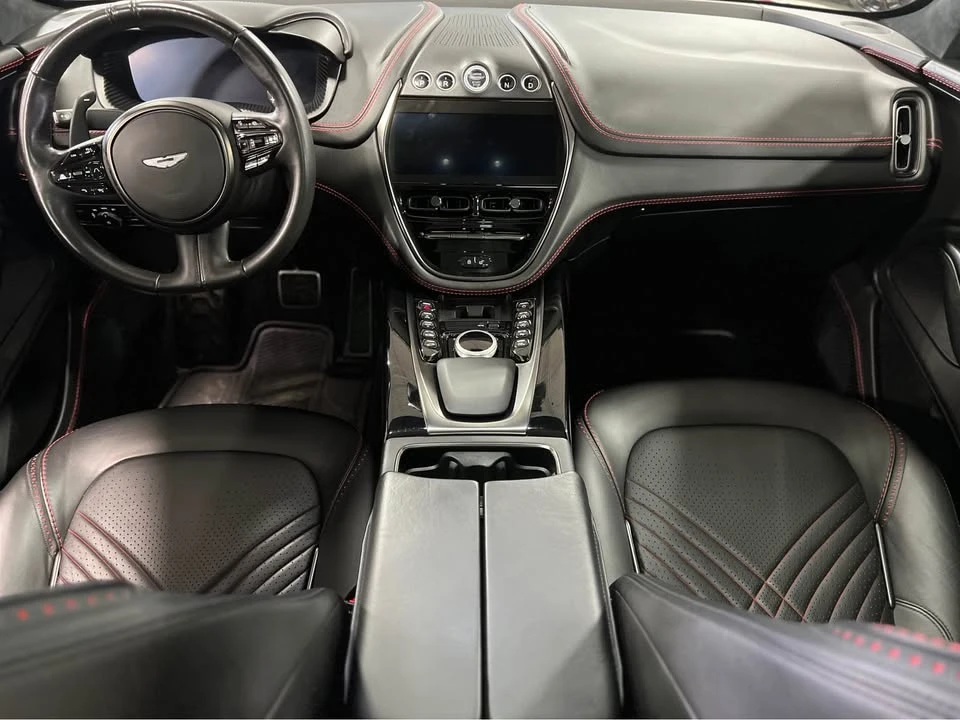 2021 Aston Martin DBX - Image 7 of 12