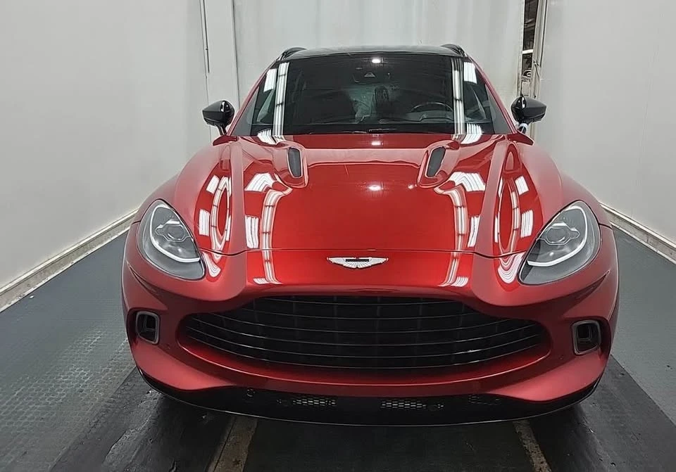 2021 Aston Martin DBX - Image 4 of 5