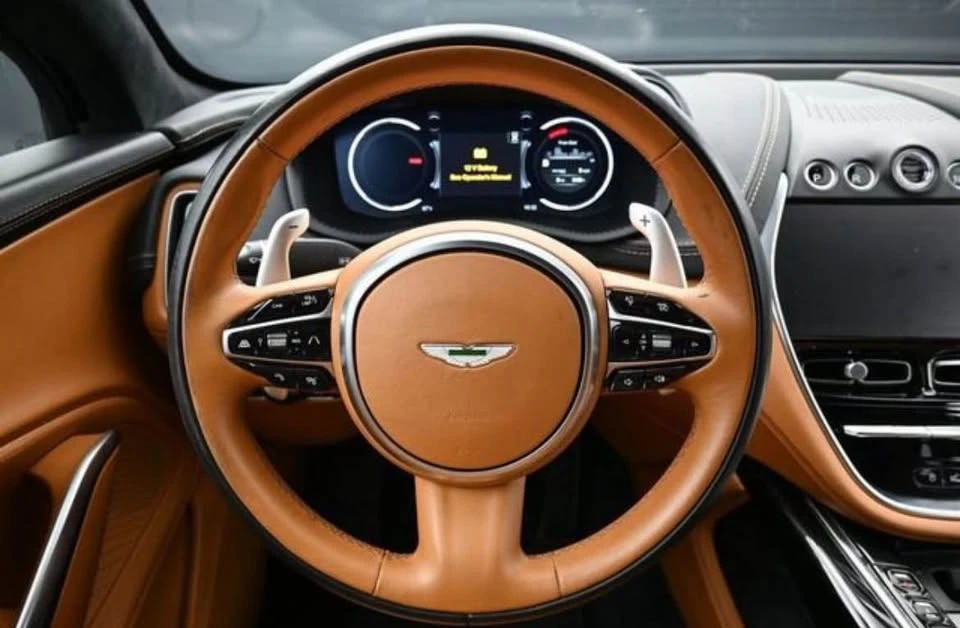 2021 Aston Martin DBX - Image 12 of 16