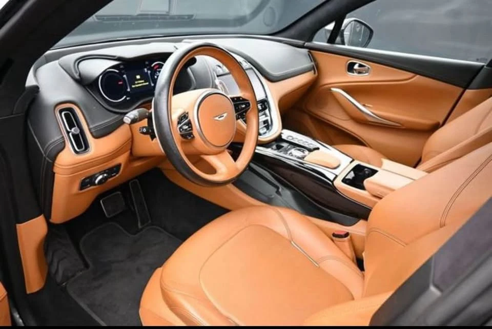 2021 Aston Martin DBX - Image 9 of 16