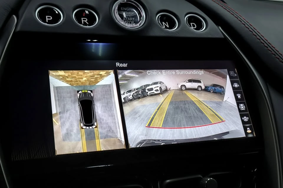 2021 Aston Martin DBX - Image 19 of 20