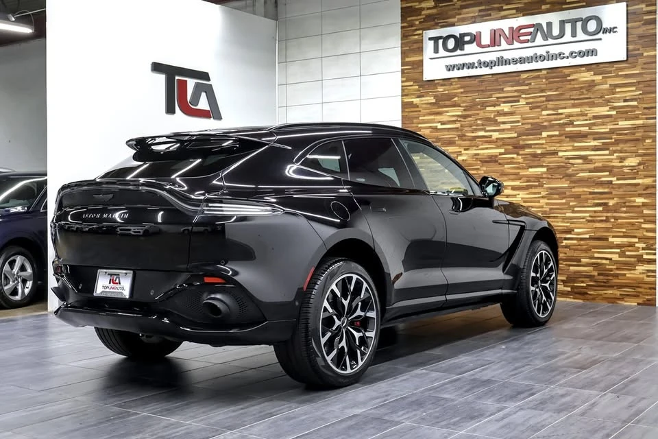 2021 Aston Martin DBX - Image 9 of 20