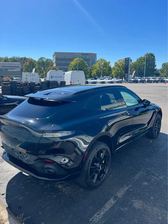 2021 Aston Martin DBX - Image 4 of 7