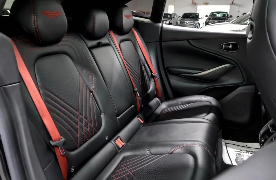 2021 Aston Martin DBX - Image 19 of 20