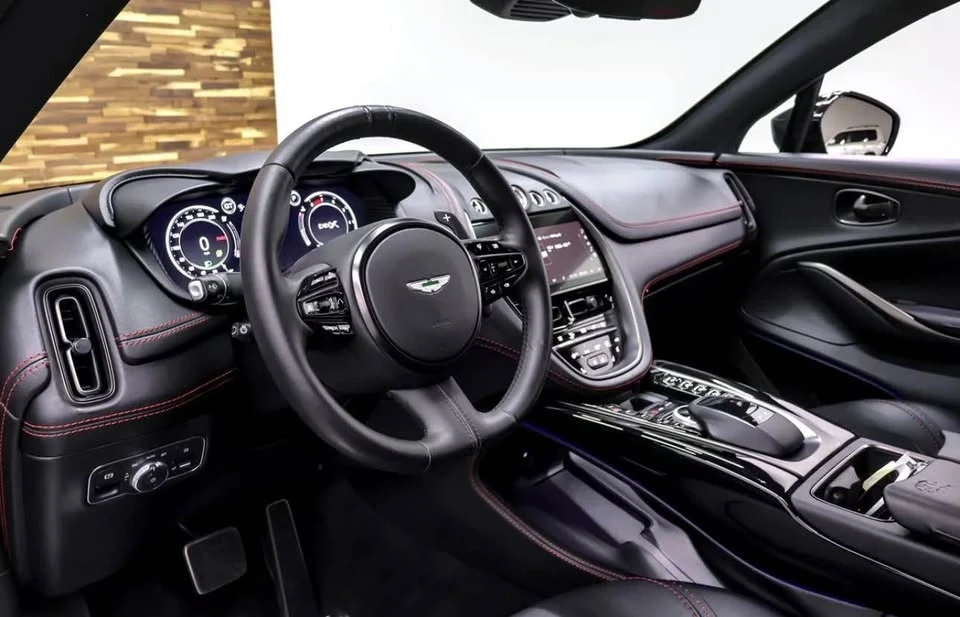 2021 Aston Martin DBX - Image 9 of 20