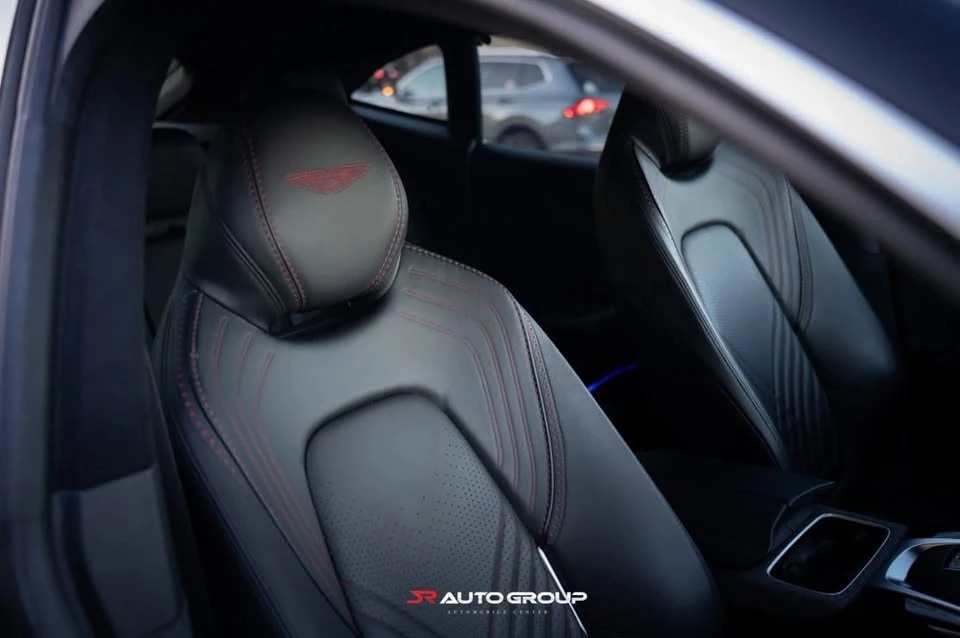 2021 Aston Martin DBX - Image 15 of 20