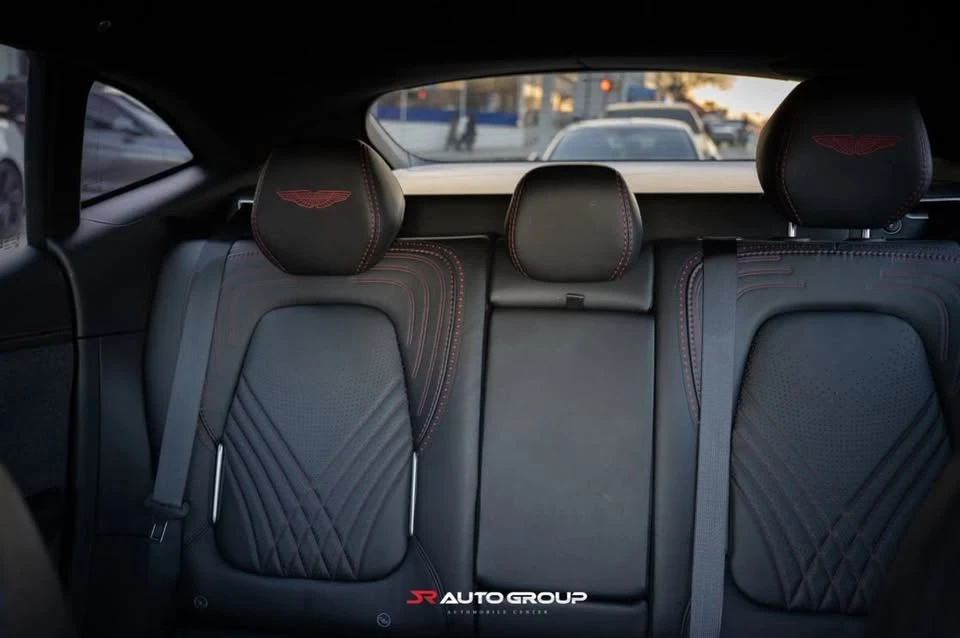 2021 Aston Martin DBX - Image 17 of 20