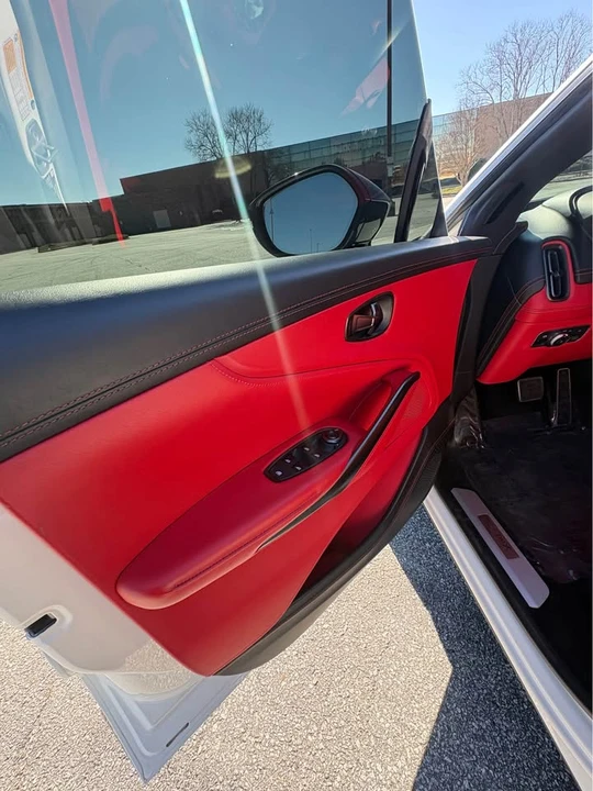 2021 Aston Martin DBX - Image 8 of 12