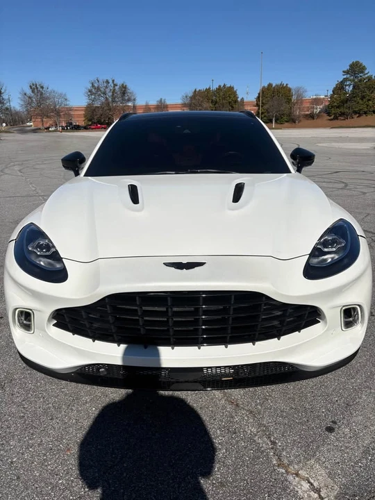 2021 Aston Martin DBX - Image 11 of 12