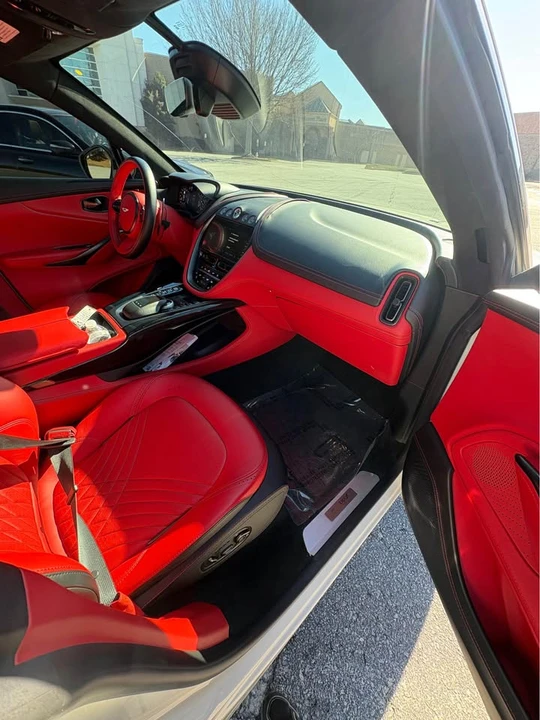 2021 Aston Martin DBX - Image 3 of 12