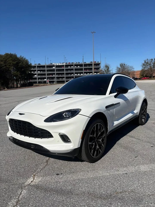 2021 Aston Martin DBX - Image 12 of 12