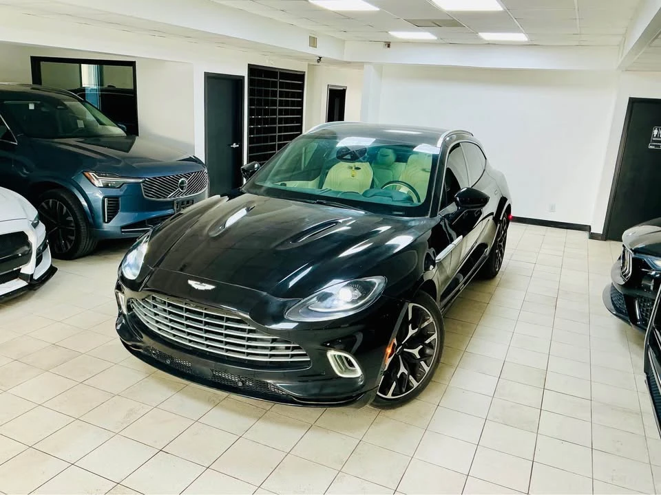 2021 Aston Martin DBX - Image 2 of 19
