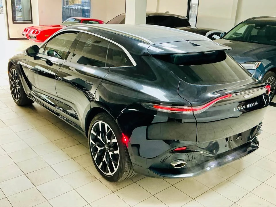 2021 Aston Martin DBX - Image 14 of 19