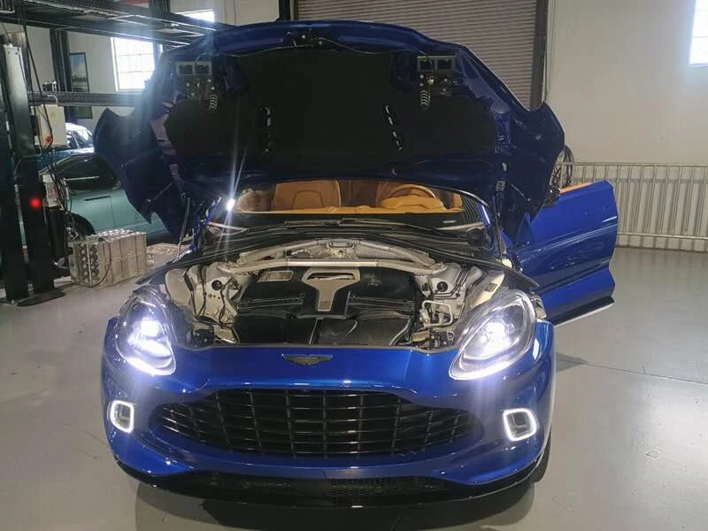 2021 Aston Martin DBX - Image 8 of 9