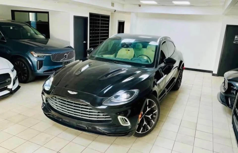 2021 Aston Martin DBX - Image 3 of 20