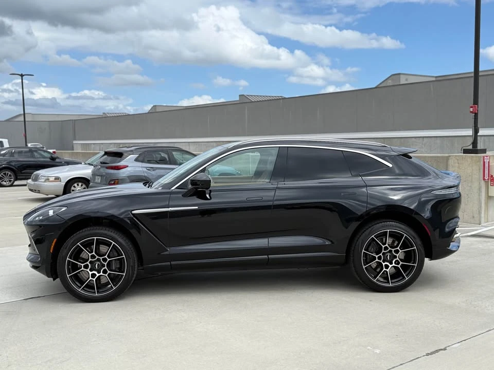 2021 Aston Martin DBX - Image 4 of 16